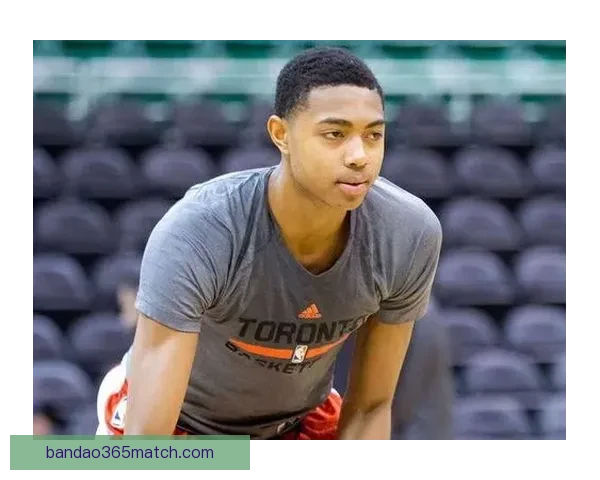 小贾谈胜老鹰火箭表现 积极专注当下不给自己施压